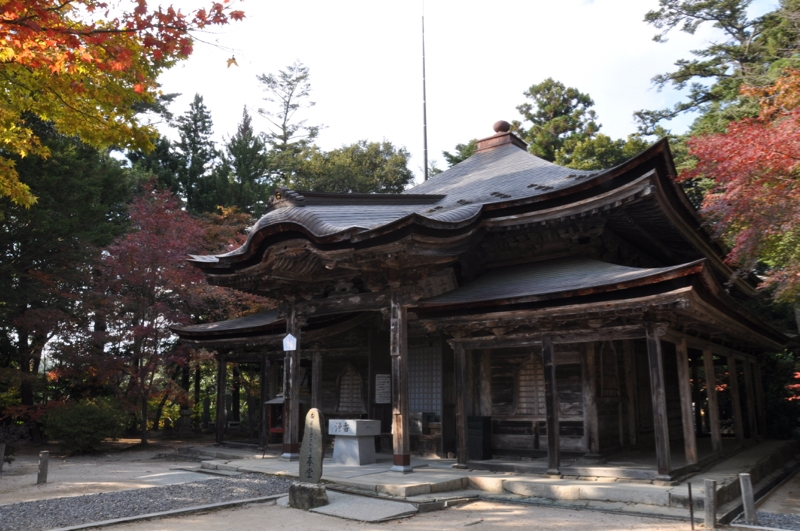 Autumn leaves at Gokurakuji - 4 of 12