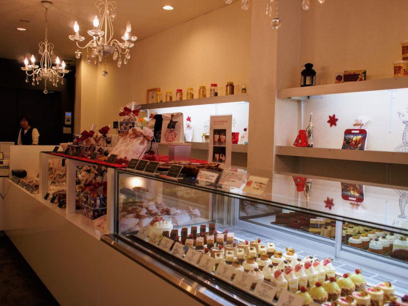 aube patissier shinji mori - interior