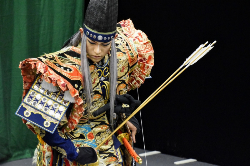 English Kagura Experience - Minamoto no Yorimasa - 1 of 7 (1)