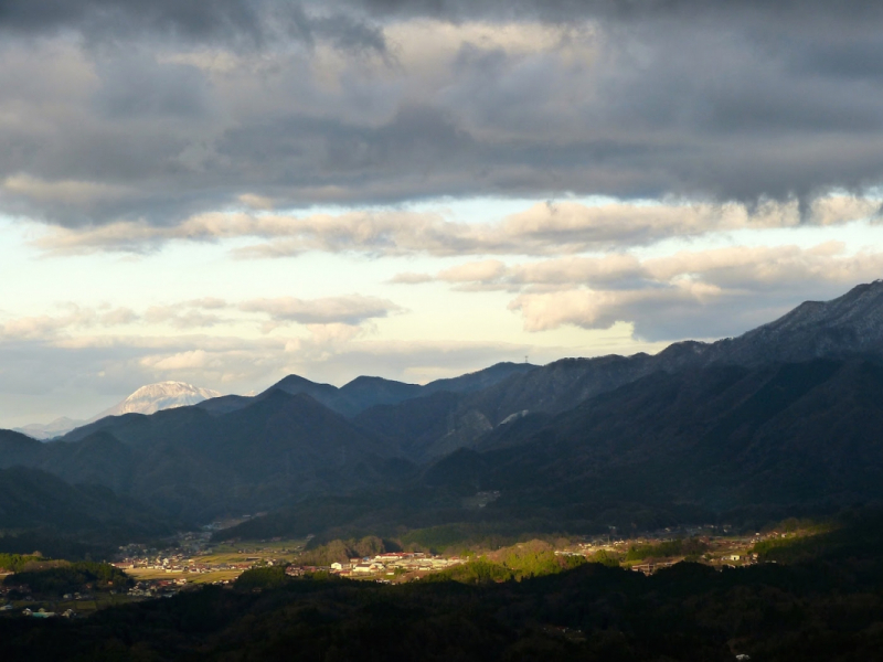 Late afternoon view from Ikoi No Mura Shimane in winter