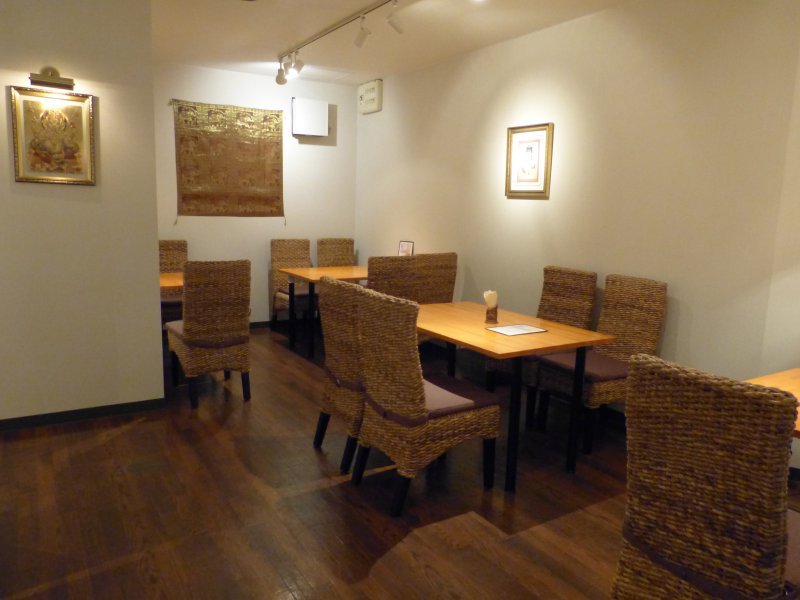 Front dining room area- good for small groups