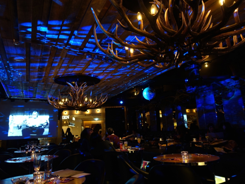 Super supperclub bar area