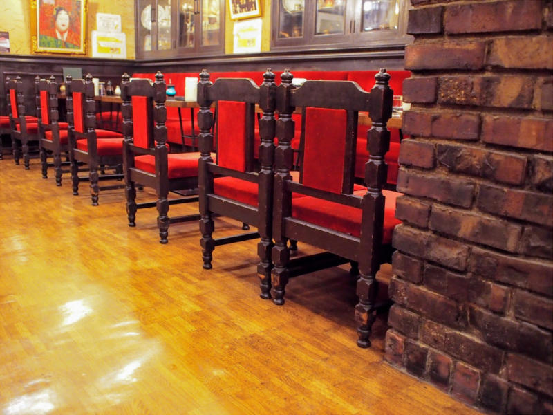 Zwei G-sen seating