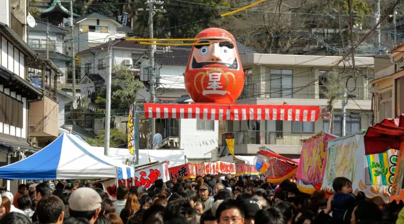 Mihara Daruma Festival