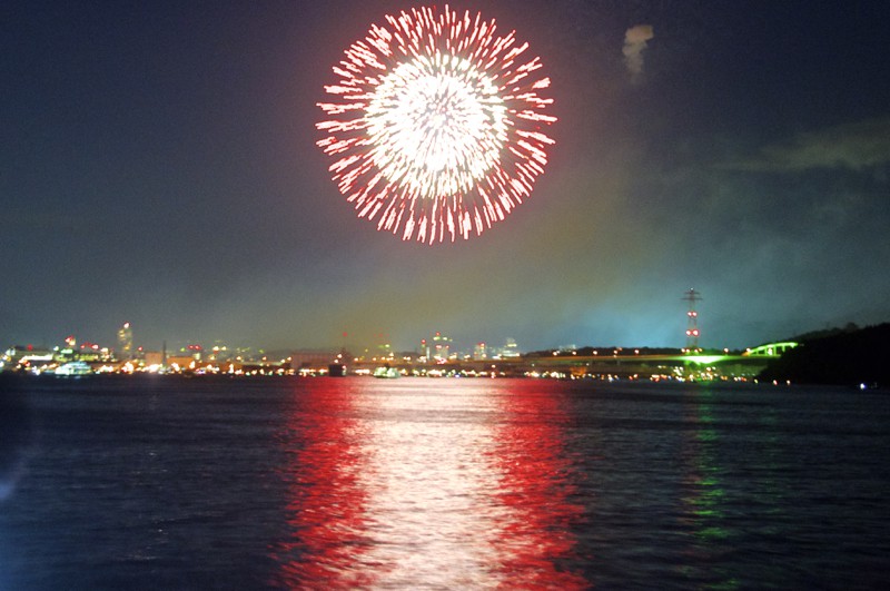 Hiroshima Port fireworks from Kirikushi ferry