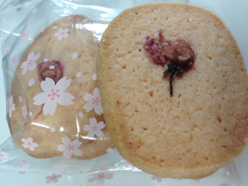 Sakura Blossom Cookies 