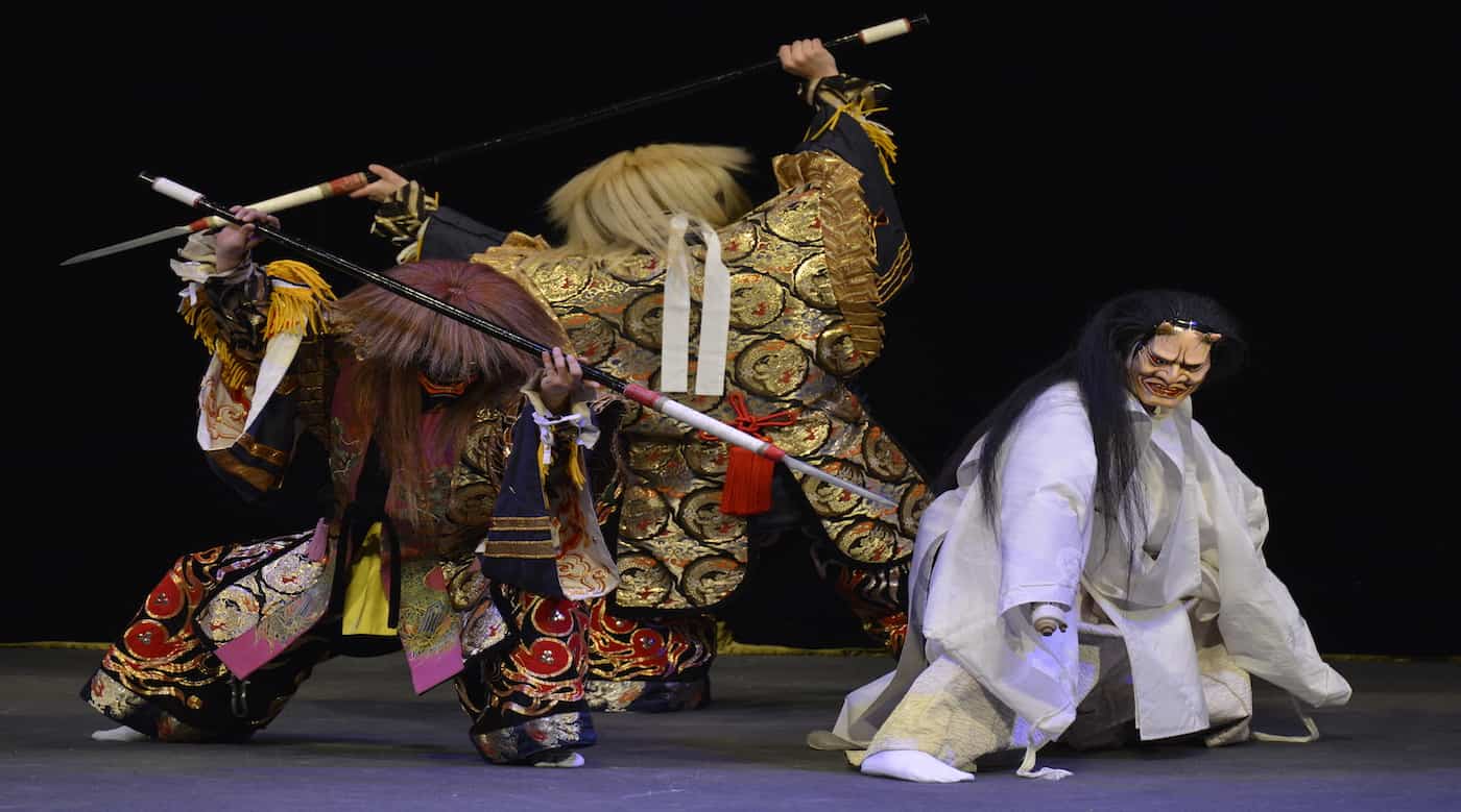 Takiyasha-hime performed by the Naka-kawado Kagura Troupe