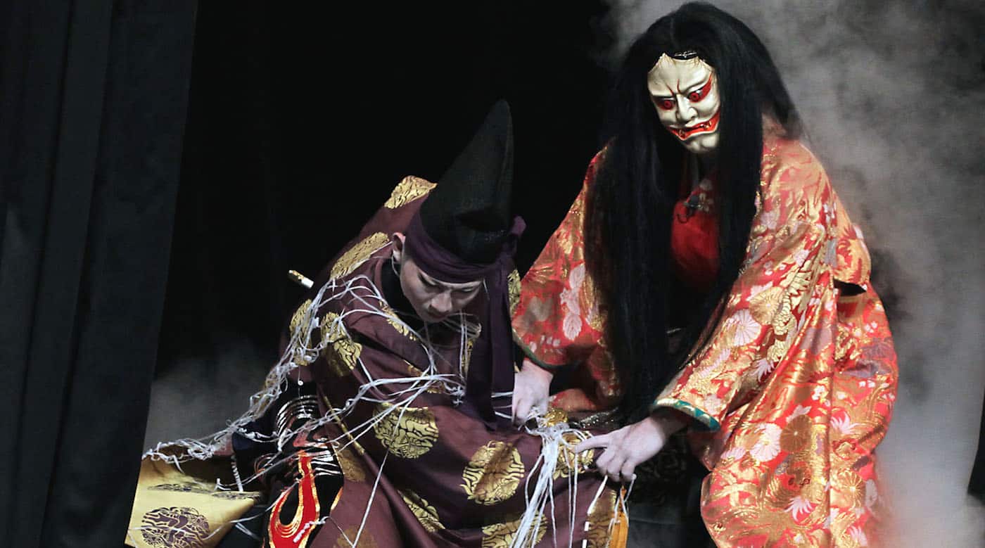 tsuchigumo performed by the Asashi-ga-Oka kagura troupe