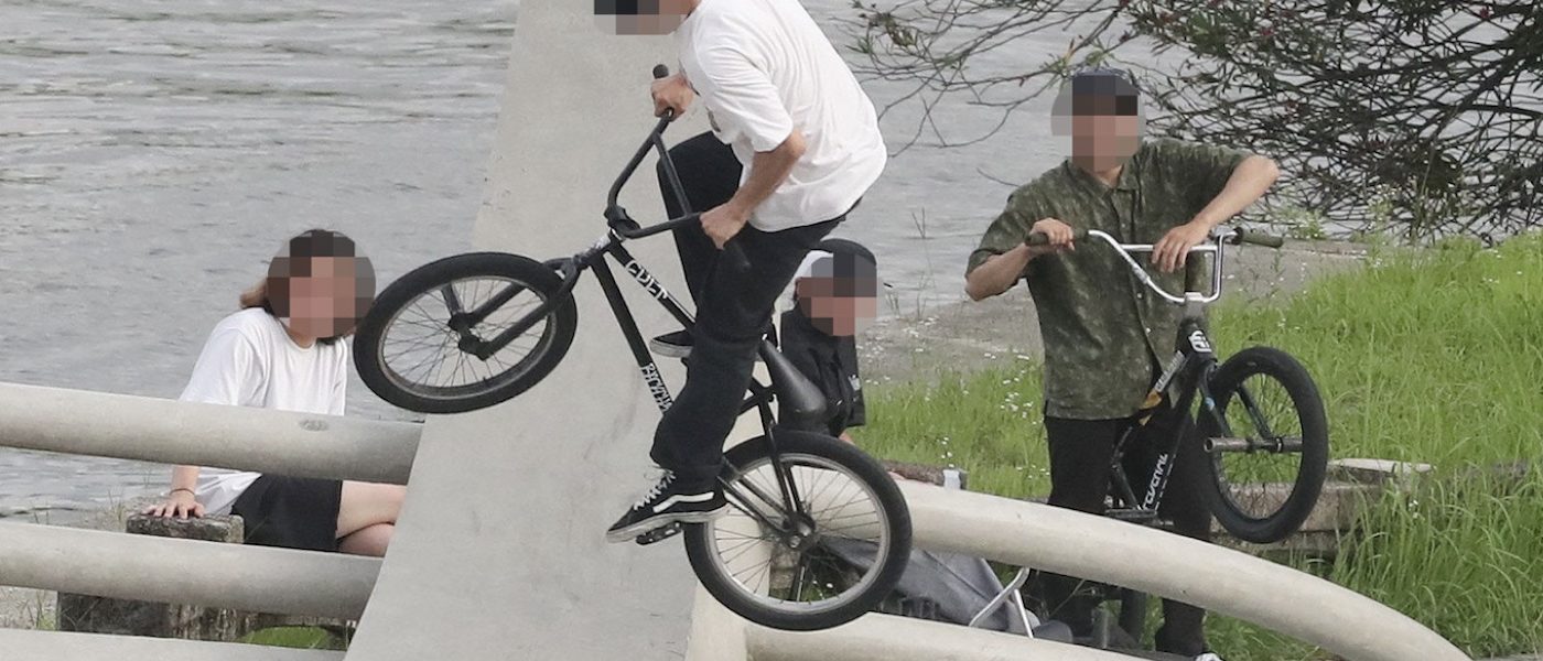 Outrage at BMXers tricking on the Hiroshima Peace Bridge