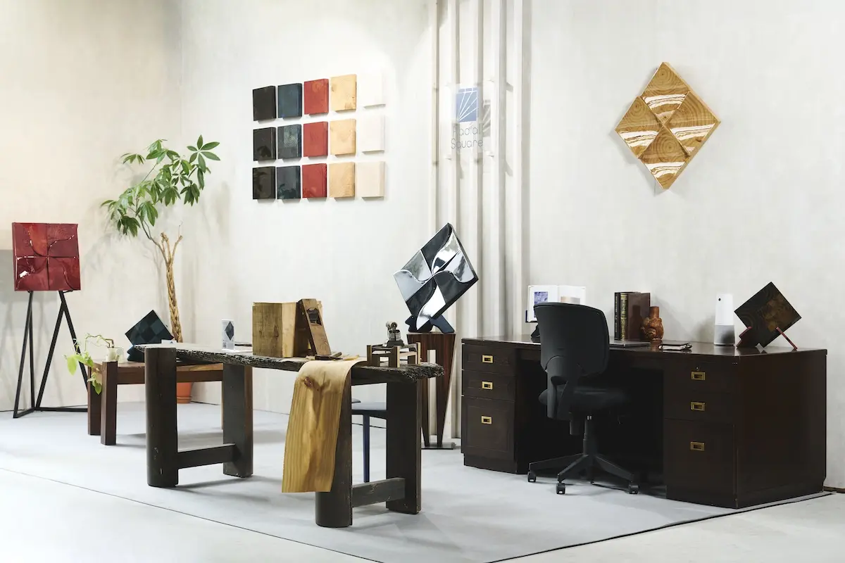 Hiromei - Radial Sqaure interiors