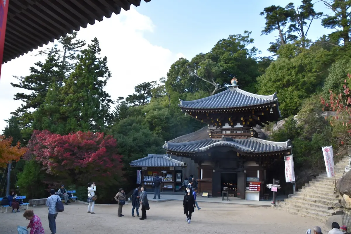 The Reikado Hall before the fires